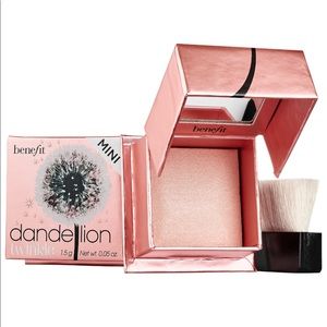 NEW Mini Benefit Dandelion Twinkle Highlighter